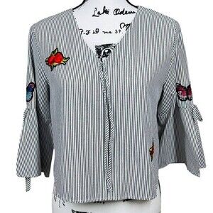 La sorella gray top striped V-neckline Bell sleeve with butterflies patch size M